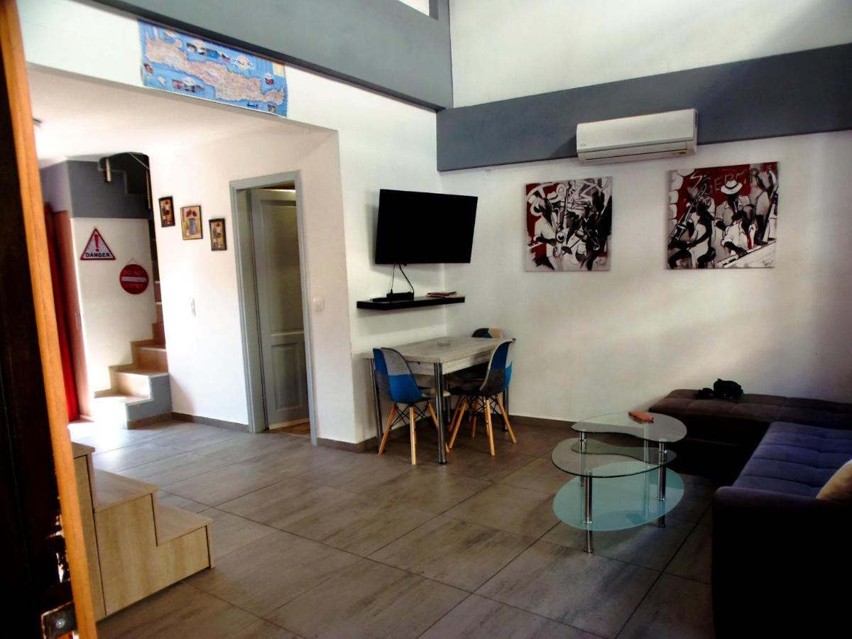 Lefka Luxary Mazonete In The Ciry Iraklio