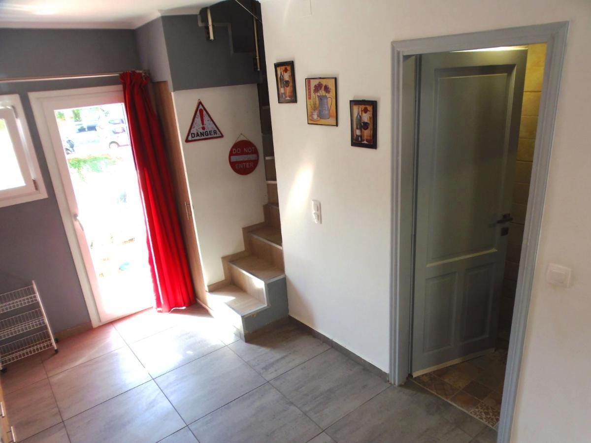Lefka Luxary Mazonete In The Ciry Apartment